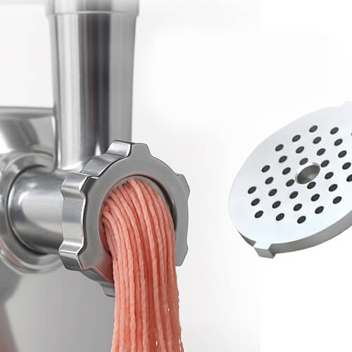 Насадка для нежного фарша и мясорубка STL MG-M11 из которой выходит нежный фарш.